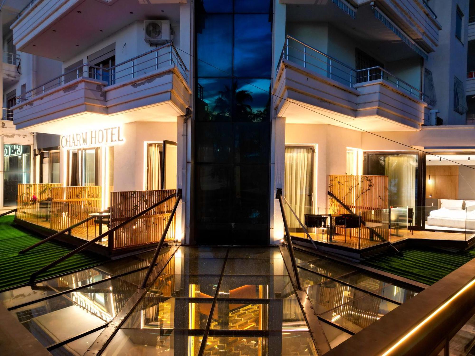 Charm Hotel